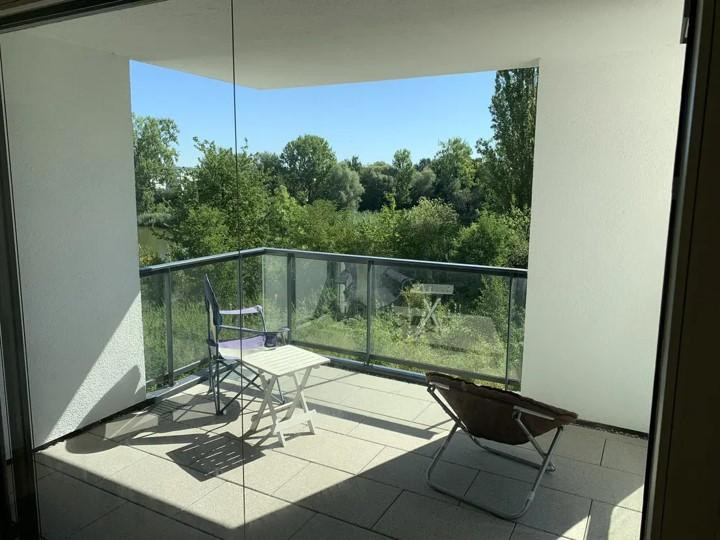 Probstsee Lakeside Luxury: 3,5-Zi., EBK, Ankleide, TG | 7 min Patch Barracks – 70567 Stuttgart(Möhringen) – Vorschaubild 5