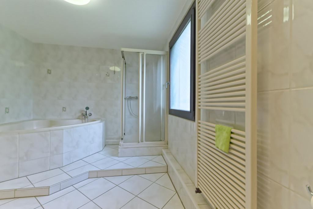 Lichtdurchflutete 4-Zimmerwohnung in OB-Sterkrade/Alsfeld – Energetischer Top-Zustand! – 46149 Oerhausen(Sterkrade) – Vorschaubild 13