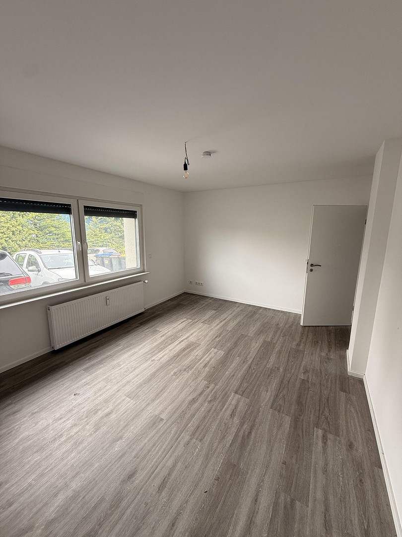 EG-Wohnung mit Balkon und Einbauküche in Lennep — Stellplatz/Garage auf Wunsch zumietbar – 42897 Remscheid(Lennep) – Vorschaubild 2