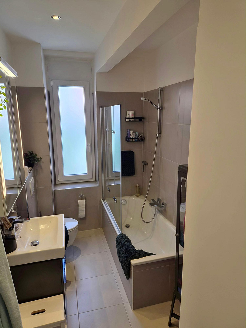 Wunderschöne, kernsanierte 3-Zimmer Altbauwohnung in bester Lage von Benrath – 49597 Düsseldorf(Benrath) – Vorschaubild 8
