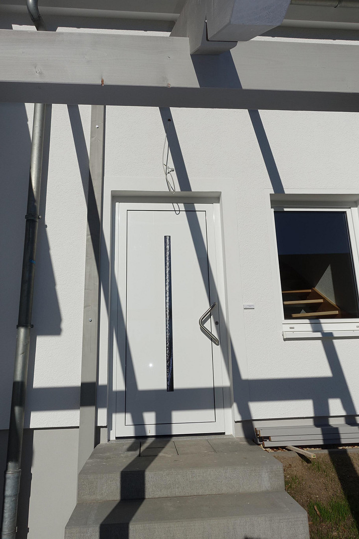 Lichtdurchflutete Haushälfte mit Garten – 7751 JENA(Cospeda) – Vorschaubild 2