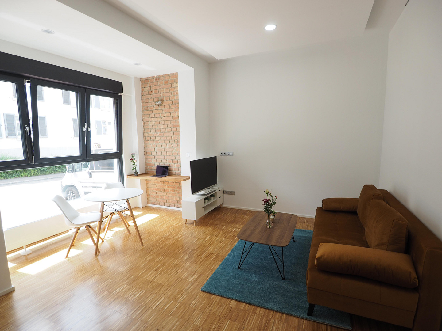 Hochwertig Möbliertes 2 Zimmer Apartment HN Zentral gelegen – 74074 Heilbronn – Vorschaubild 2