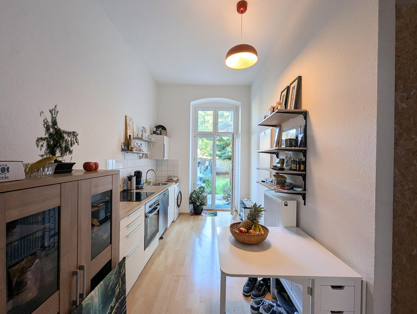 Charmante 1-Zimmer-Altbauwohnung mit eigener Terrasse und Garten in Düsseldorf-Eller – 40229 Düsseldorf(Eller) – Vorschaubild 3