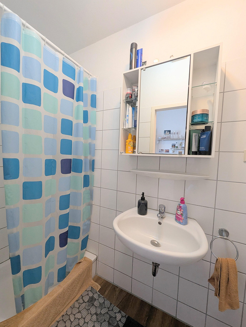 Charmante 1-Zimmer-Altbauwohnung mit eigener Terrasse und Garten in Düsseldorf-Eller – 40229 Düsseldorf(Eller) – Vorschaubild 11