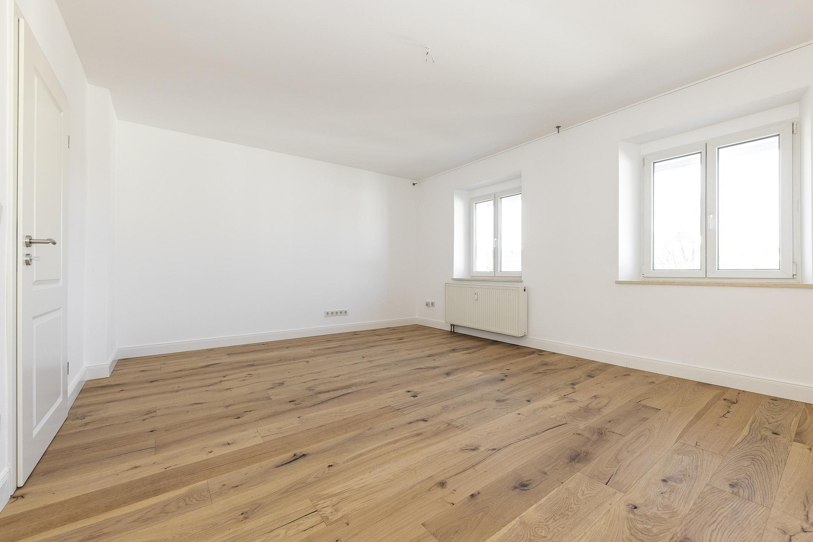 Sonniges Altbau-Juwel am Lindenplatz: Top-effizient saniert mit Süd-Balkon – 40235 Düsseldorf(Flingern) – Vorschaubild 2