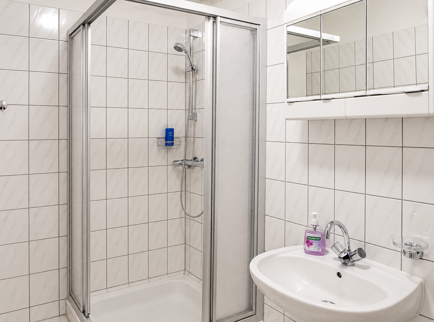 Möblierte Appartements 1R=34m², 2R= 70m², 3 R= 114m², auch für Kurzzeit vermietbar – Foto 4
