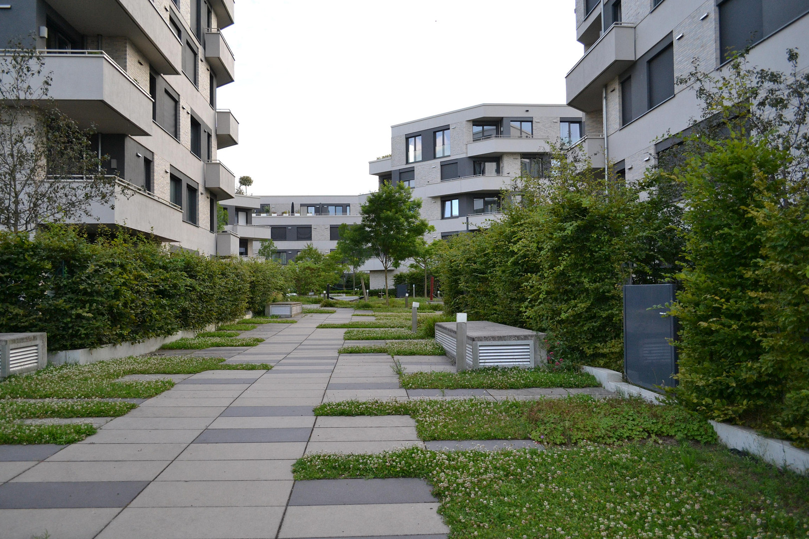 Schöne 3-Zimmer-Wohnung mit Parkblick und viel Sonnenlicht am Riedberg, Frankfurt am Main – Foto 27
