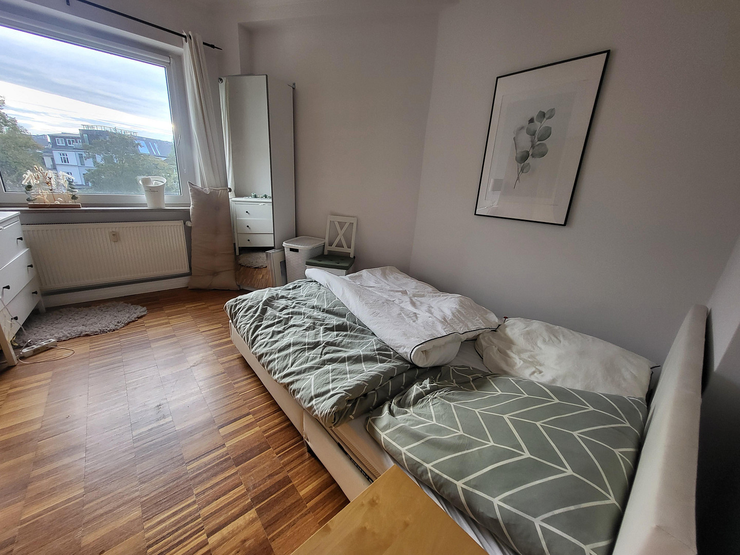 Exklusiv möblierte 2-Zimmer-Wohnung mit Loggia in Bestlage an der Außenalster (Schwanenwik) – Foto 4