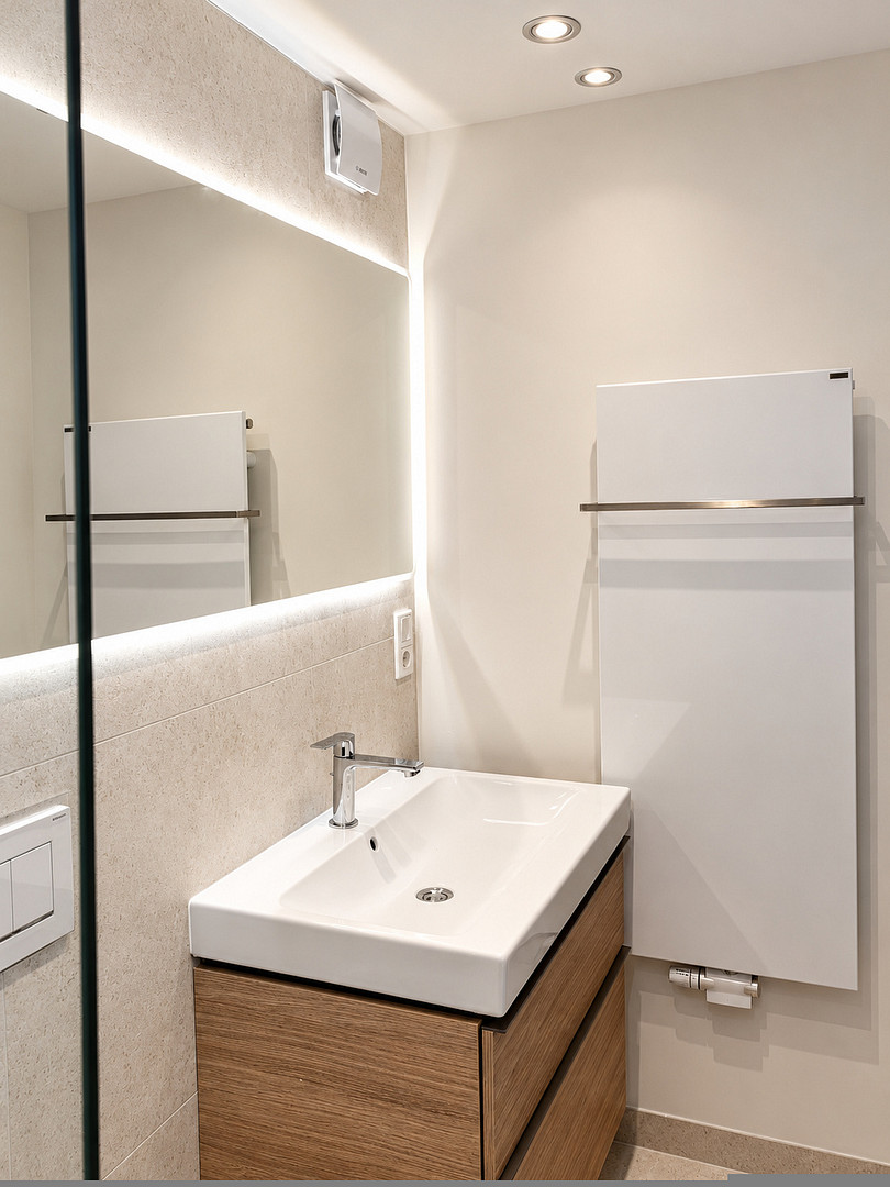 Erstbezug nach Sanierung | Dachterrasse | Walk-in-Dusche | Einbauküche | Highspeed-Internet