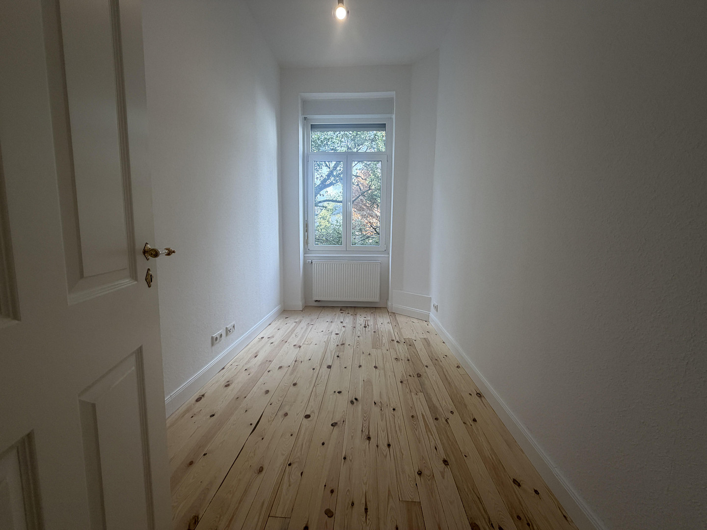 *Erstbezug* Kernsanierte 3-Zimmer Altbau Wohnung auf der Bergerstraße mit EBK und Balkon – Foto 3