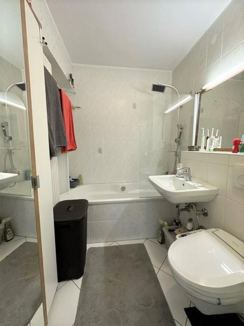 Ideale WG-Wohnung: Hell freundlich mit Süd-/Westloggia – Foto 8