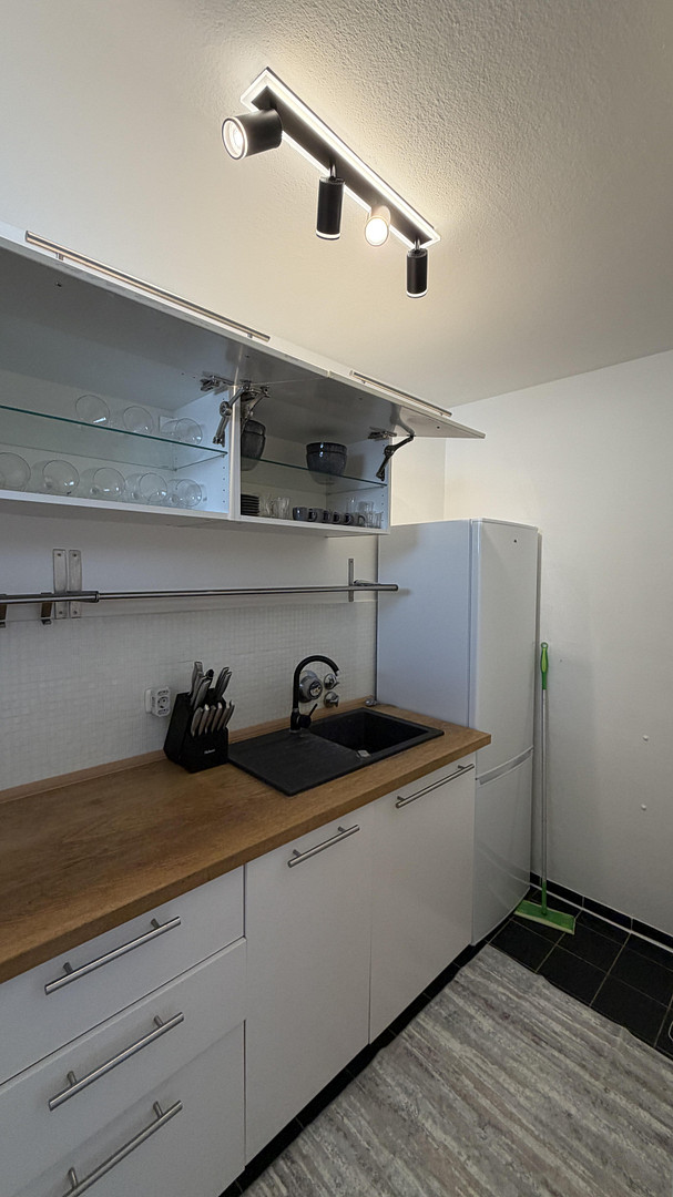 1 WG Zimmer in Innenhoflage zentrumsnah inkl. EBK und möbliert – Foto 7