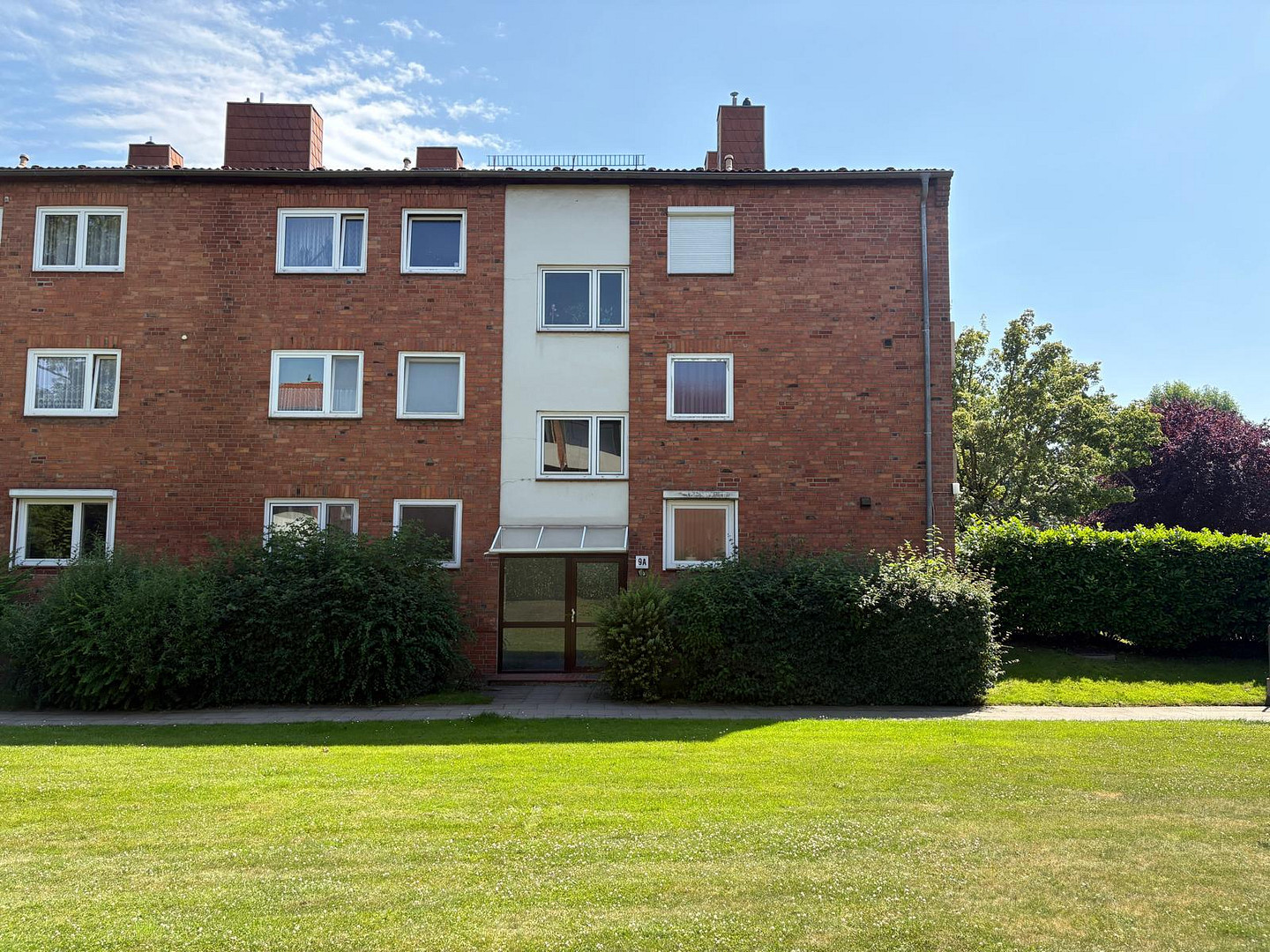 2-Zimmer-EG-Wohnung mit großer, eingewachsener Westterrasse & Einbauküche in Finkenwerder – Foto 13