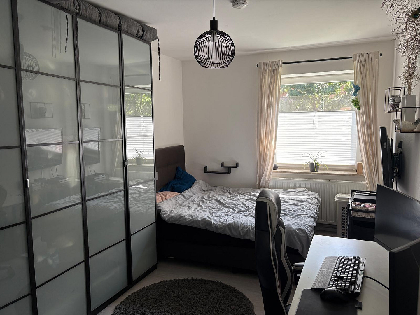 2-Zimmer-EG-Wohnung mit großer, eingewachsener Westterrasse & Einbauküche in Finkenwerder – Foto 9