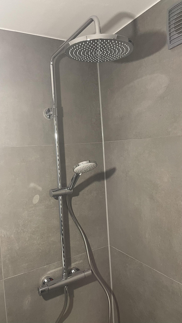 ERSTBEZUG nach KERNSANIERUNG | Stylisches Loft-Apartment mit großem Balkon, neuer Küche & neuem Bad – Foto 8