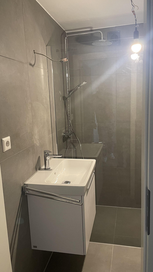 ERSTBEZUG nach KERNSANIERUNG | Stylisches Loft-Apartment mit großem Balkon, neuer Küche & neuem Bad – Foto 7