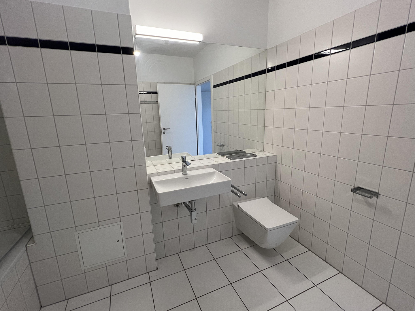 2-Zimmer-Dachgeschosswohnung mit Klimaanlage und Süd-Balkon zu vermieten – Foto 11