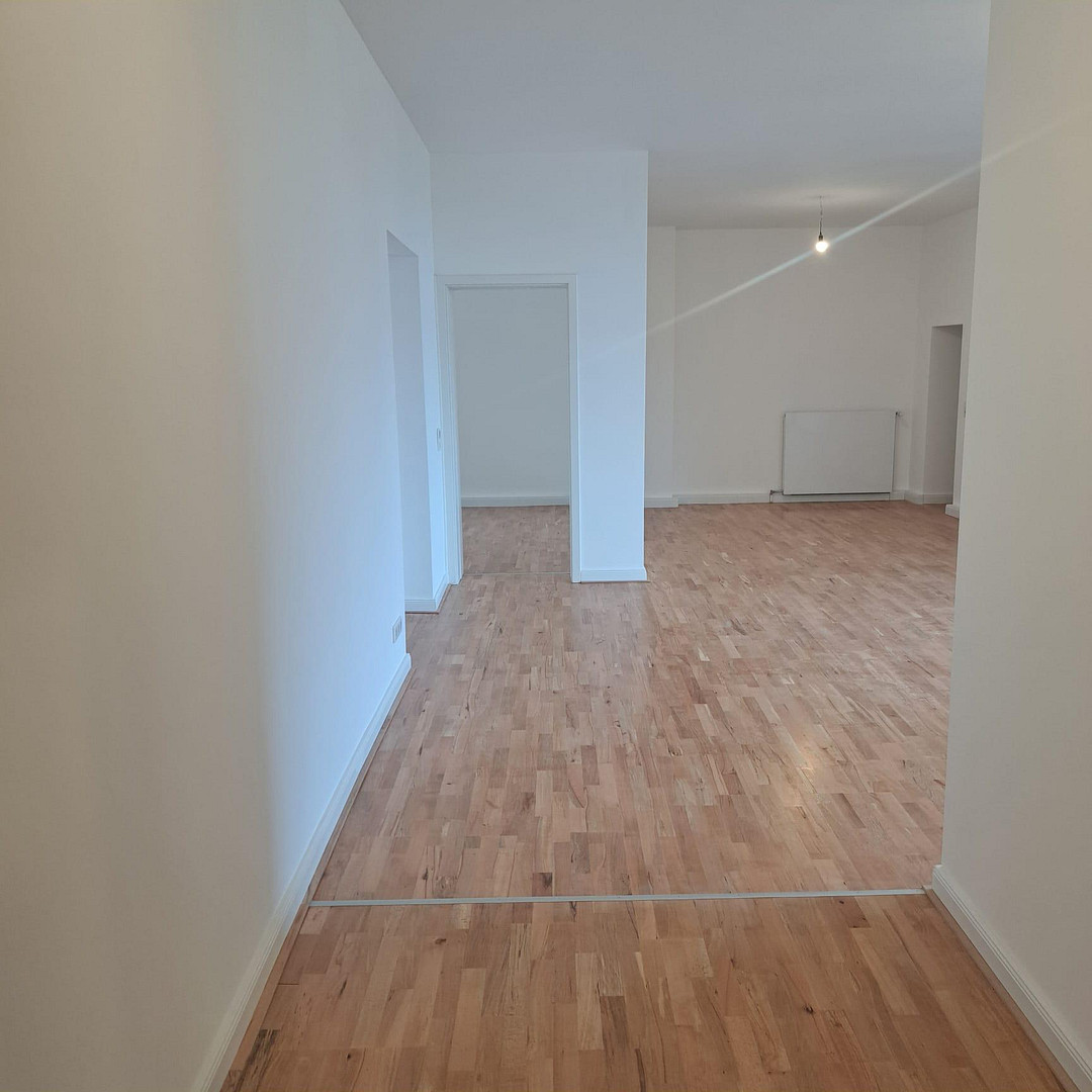 4-Zimmer-Maisonette-Wohnung mit zwei Balkonen in Charlottenburg zu vermieten – Foto 5