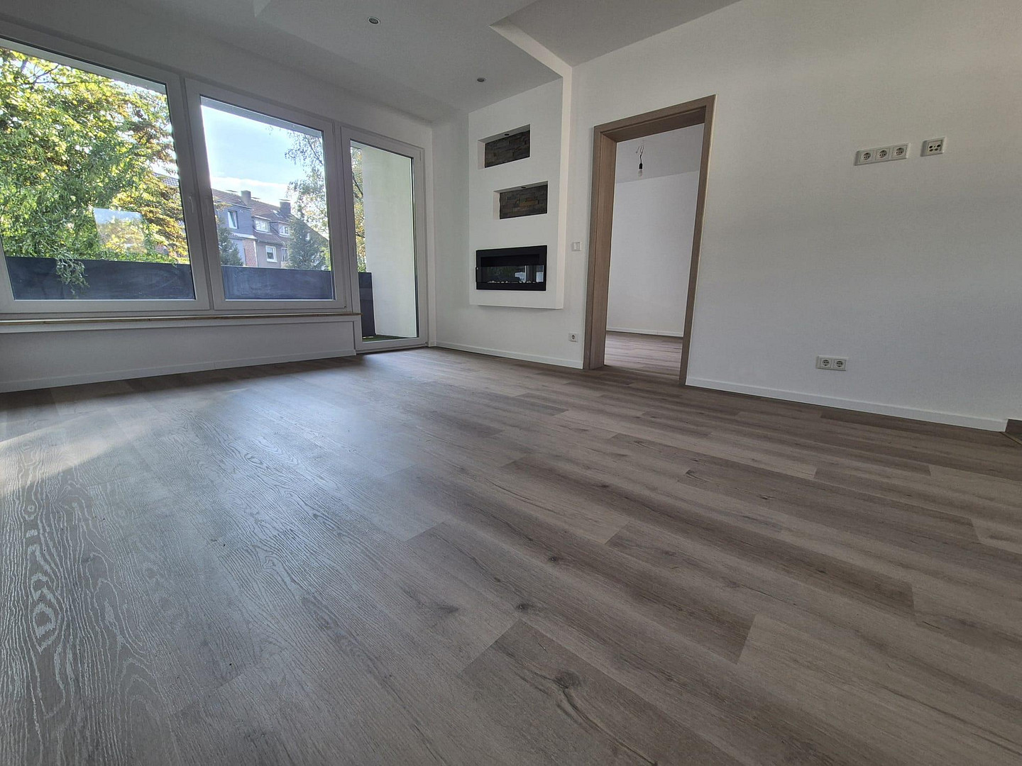 Erstbezug nach Kernsanierung! 3-Zi. mit Balkon
