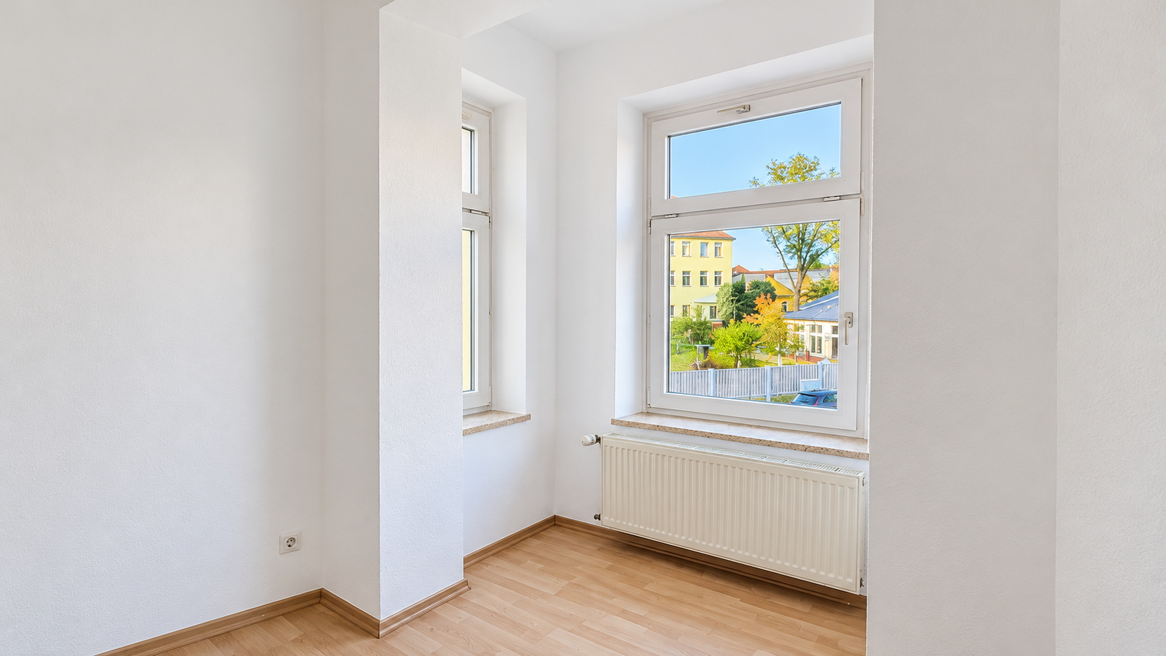 Schöne 2 Raum WE, super Lage 1 OG, Tageslichtbad, großer Balkon, Küche Balkonzugang – Foto 11