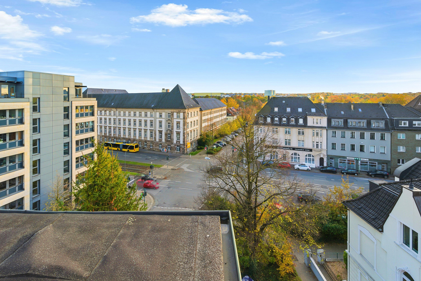 Möblierte 2-Zimmer-Wohnung mit Rooftop direkt am Gericht in Essen – Foto 6