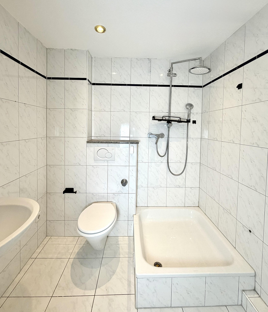 D`Bilk Uni / Top Provisionsfrei ! Super 2 Zimmer Wohnung – Foto 3