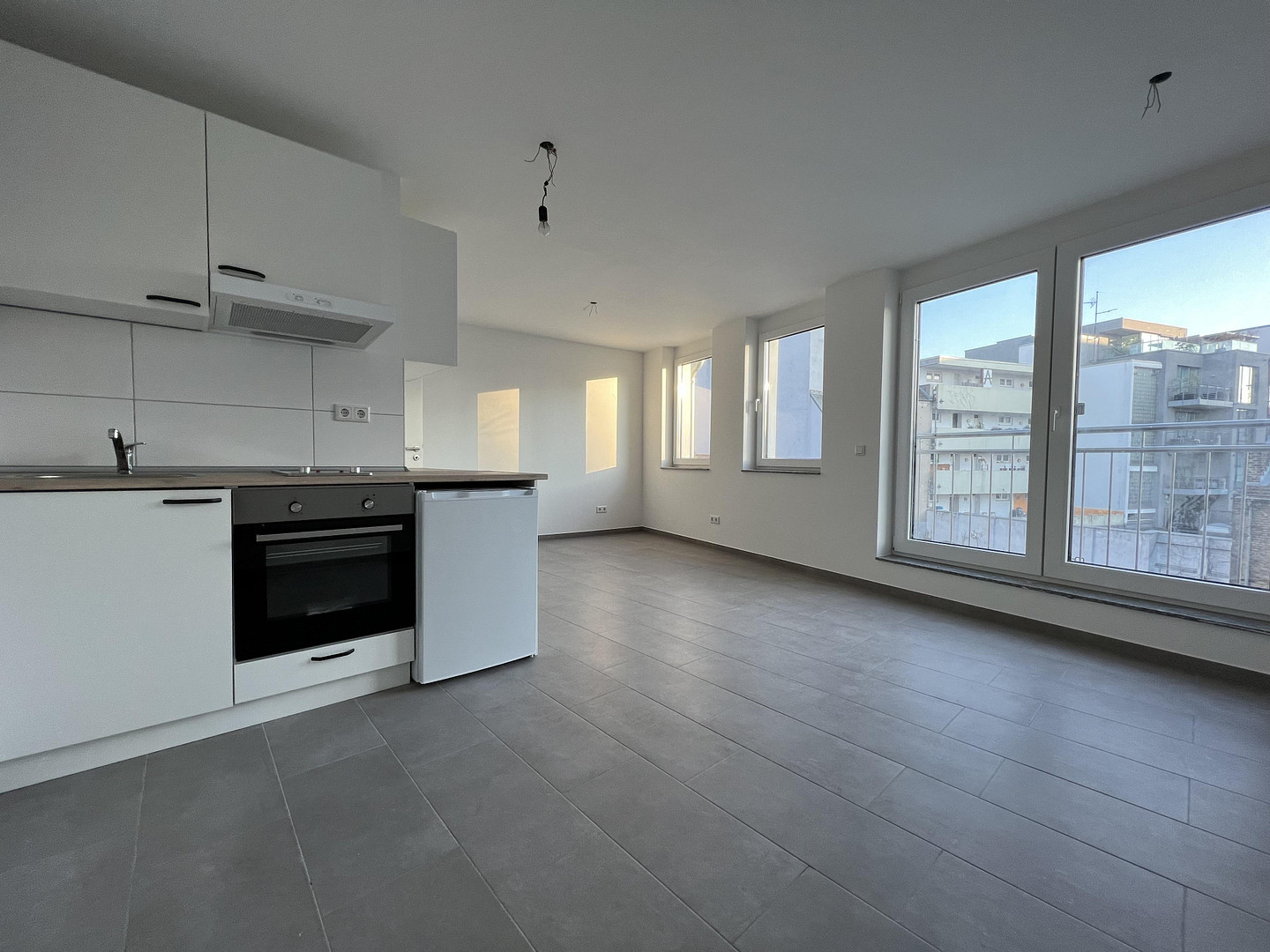 Köln Eigelstein ,30 qm, mit Einbauküche, ab 01.12.26 frei – Foto 2