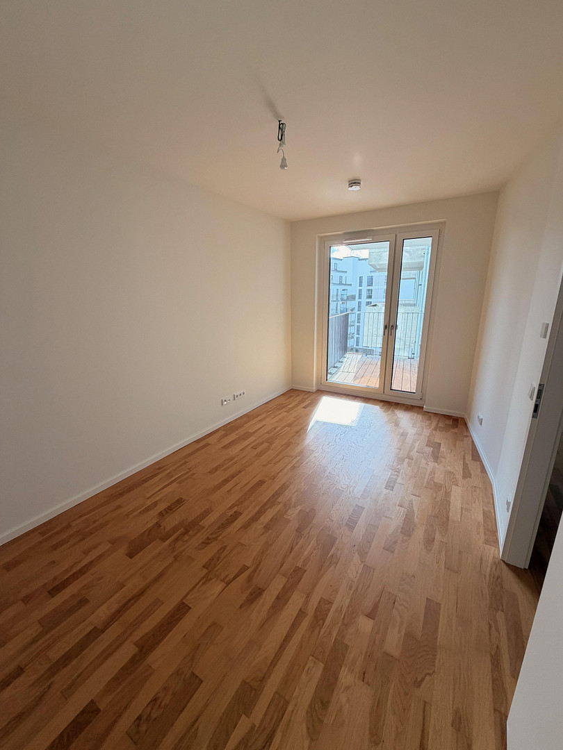 Erstbezug: Lichtdurchflutete 3-Zimmer-Wohnung mit Balkon & Loggia – Foto 10