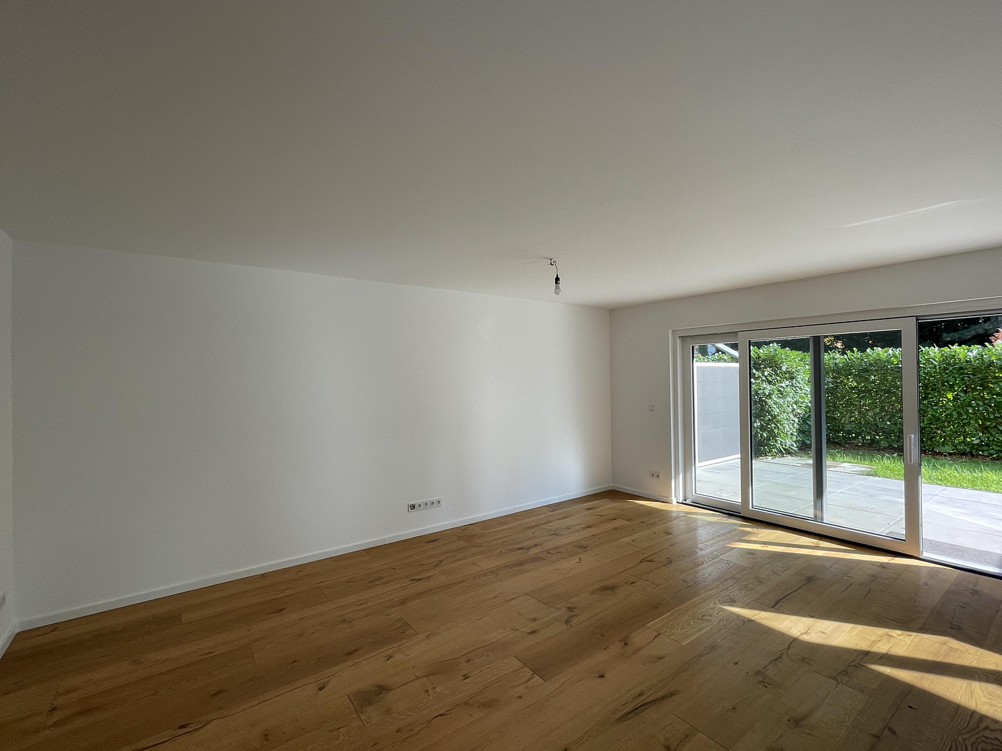 ruhig gelegene Neubauwohnung mit Südterasse – Foto 2