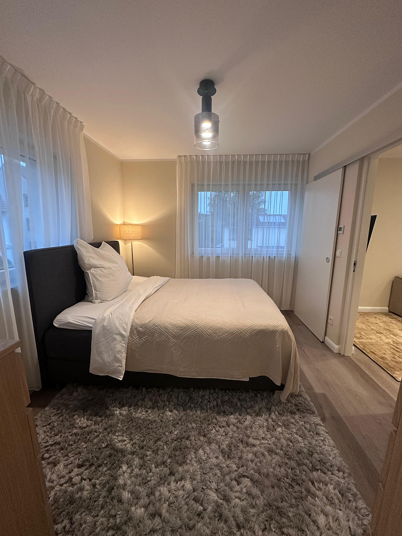 Vollständig möblierte 2-Zimmer Wohnung mit Küche in Frankfurt-Rödelheim – Foto 9