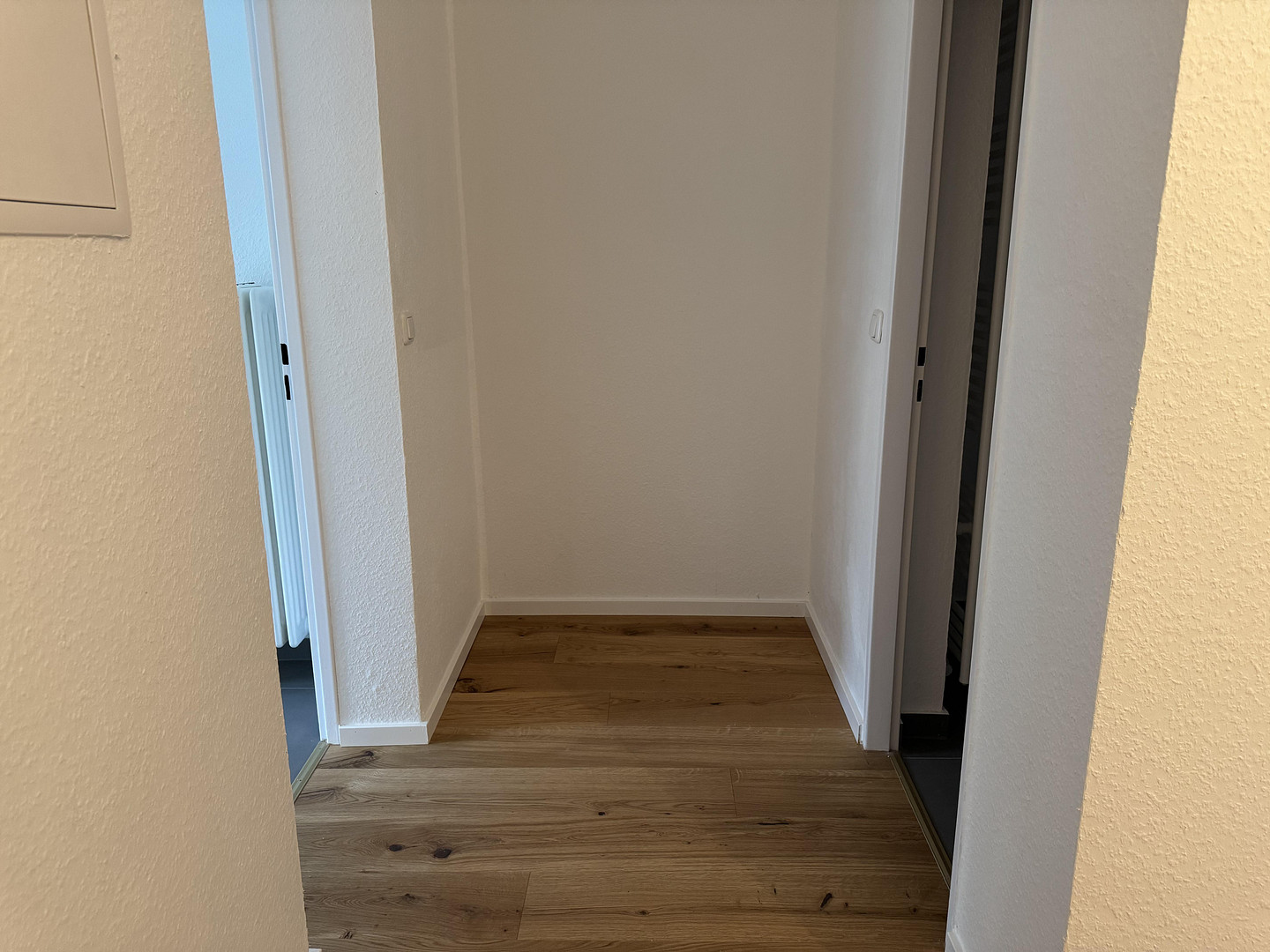 Charmante, großzügige 2-Zimmer-Wohnung mit Balkon in bester Lage auf der Berger Straße. – Foto 7