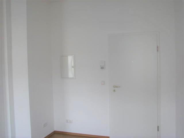 Laim nach Altbausanierung: Helle 1-Zimmer-Wohnung in kleinem kernsaniertem Wohnhaus – Foto 3
