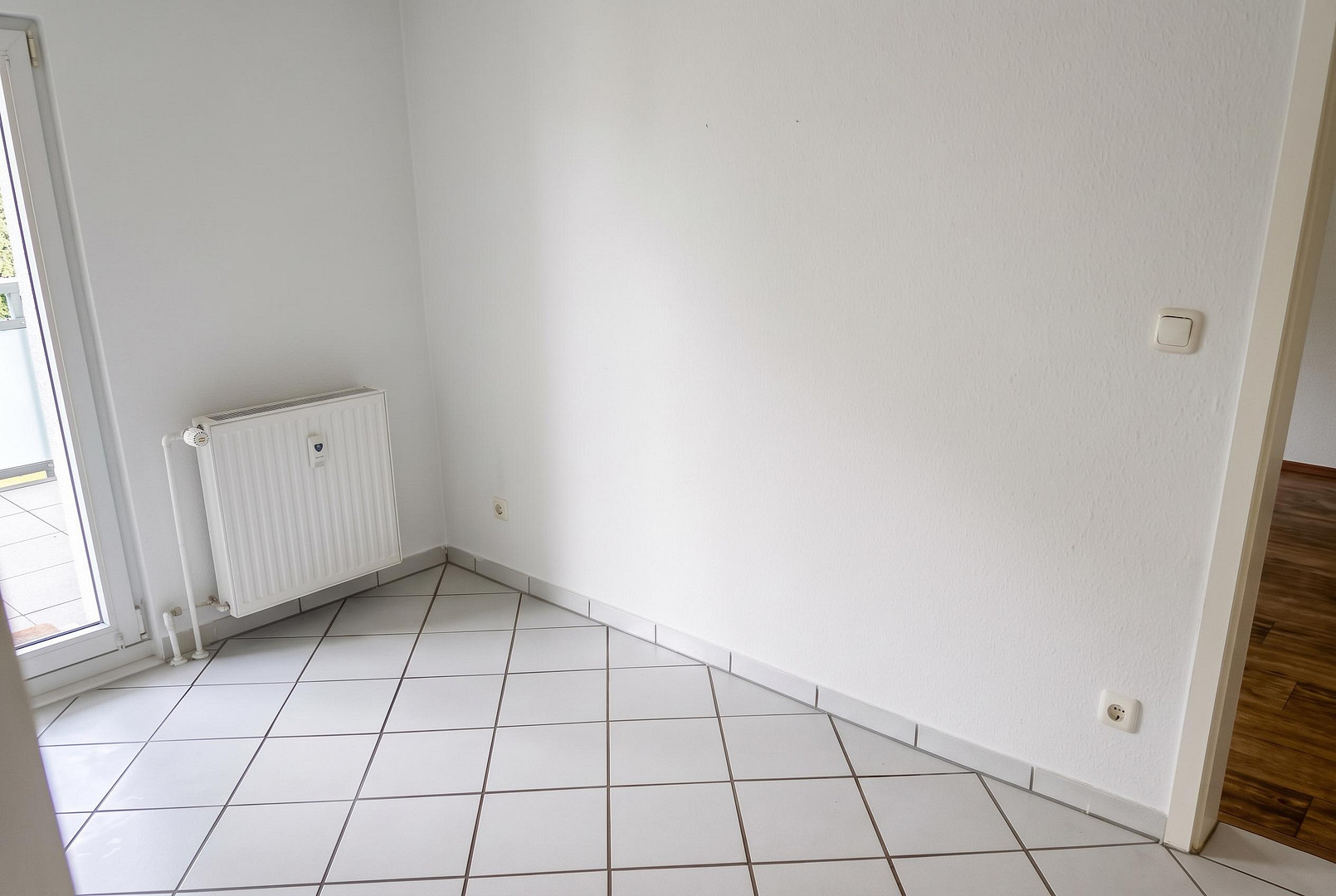 Hell, großer Balkon, Garten – Foto 8