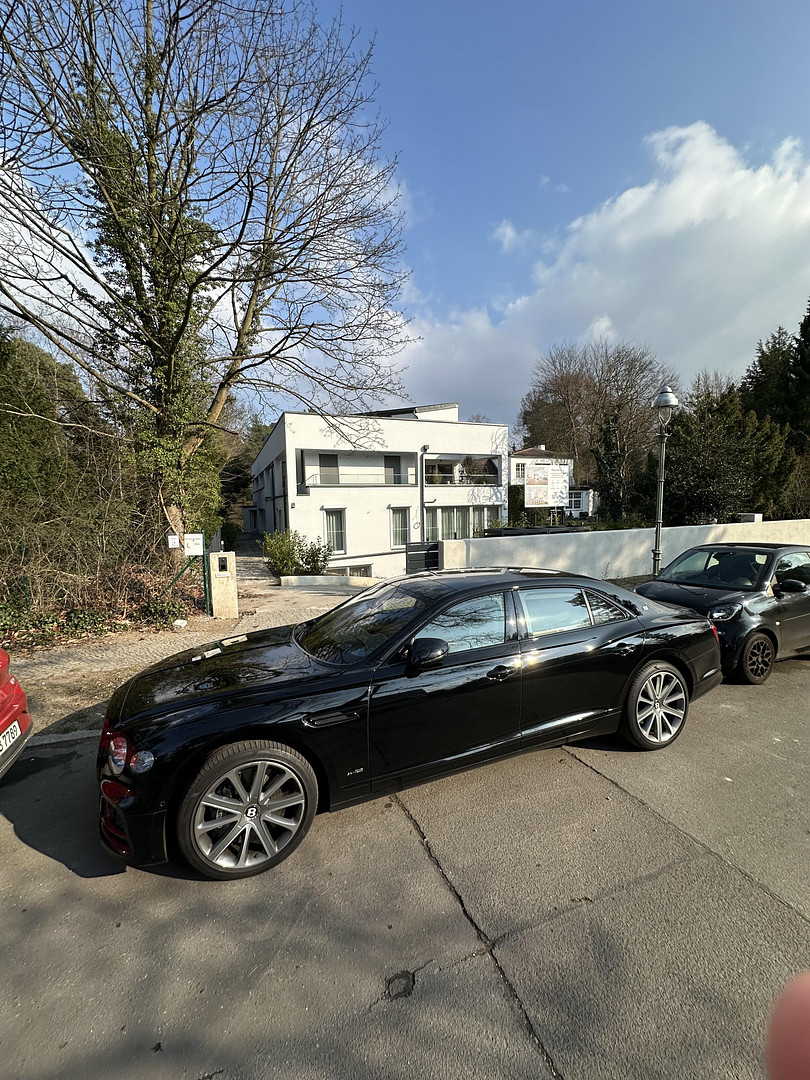 4-R. Erstbezug 190m², Miete oder Kauf Garten, 2xBad, Klimaanl., Bodenhzg., Parkett, Balk.&Terrasse