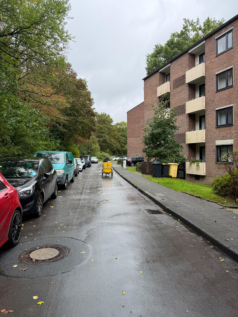 S-Bahn nähe 2-Zi-EG-Wohnung mit eigenen Garten, Balkon & EBK | Erste Einzug nach Renovierung – Foto 3