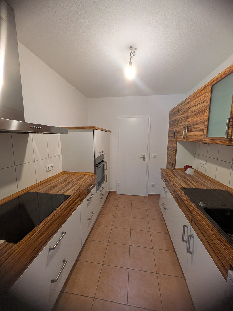 S-Bahn nähe 2-Zi-EG-Wohnung mit eigenen Garten, Balkon & EBK | Erste Einzug nach Renovierung – Foto 5