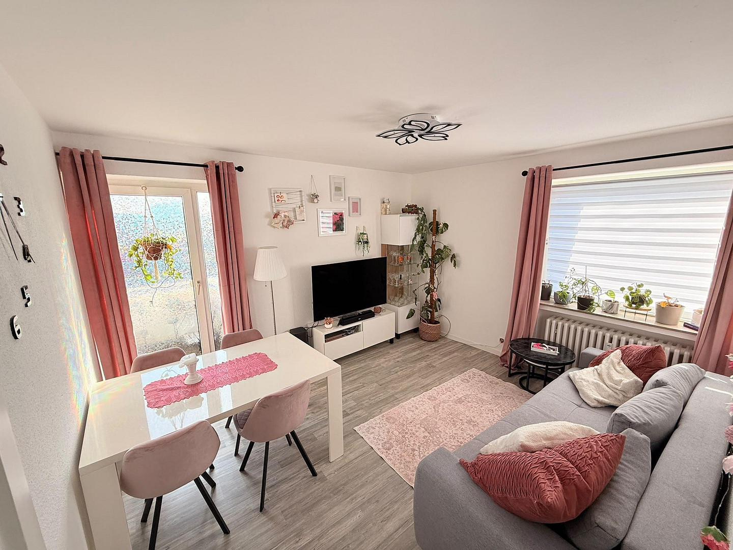 Longerich 2 Zimmer Küche Diele Bad Balkon – Foto 8