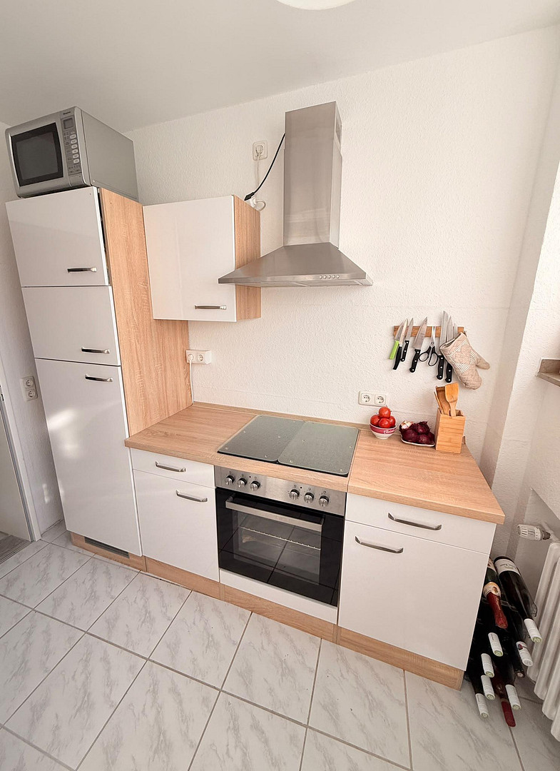 Longerich 2 Zimmer Küche Diele Bad Balkon – Foto 4