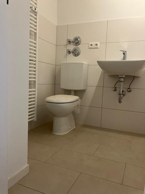 1.100,00 EUR | Denninger Straße 208 81927 München – Foto 14