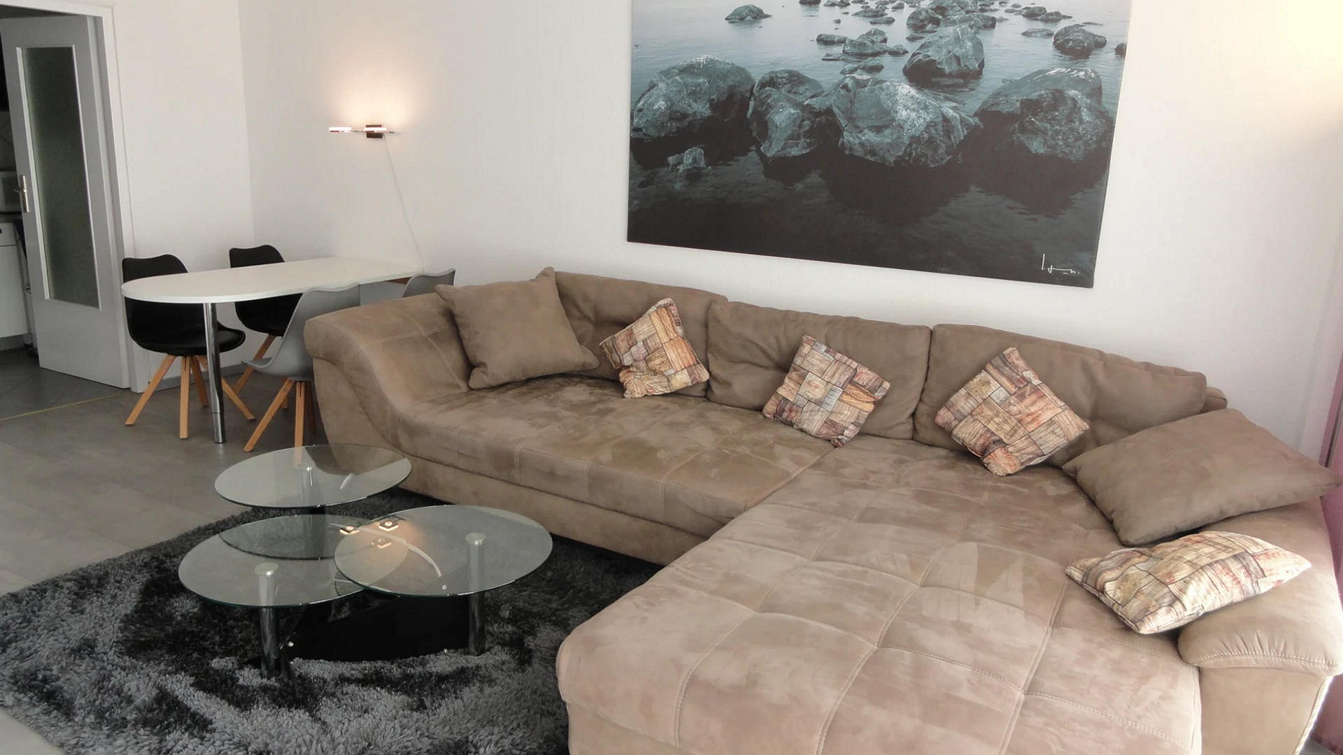 Inheidener Straße: Helle 2-Zimmer-Wohnung mit Süd-Balkon, Einbauküche & Top-Anbindung – Foto 19