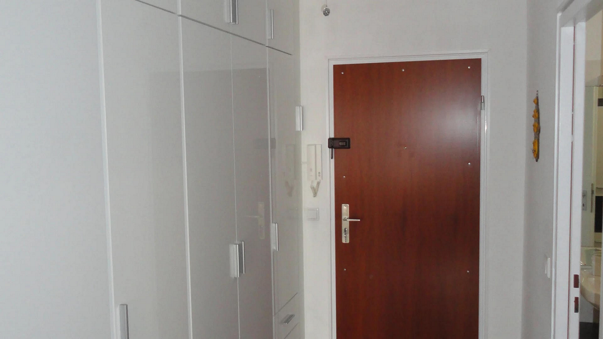 Inheidener Straße: Helle 2-Zimmer-Wohnung mit Süd-Balkon, Einbauküche & Top-Anbindung – Foto 7