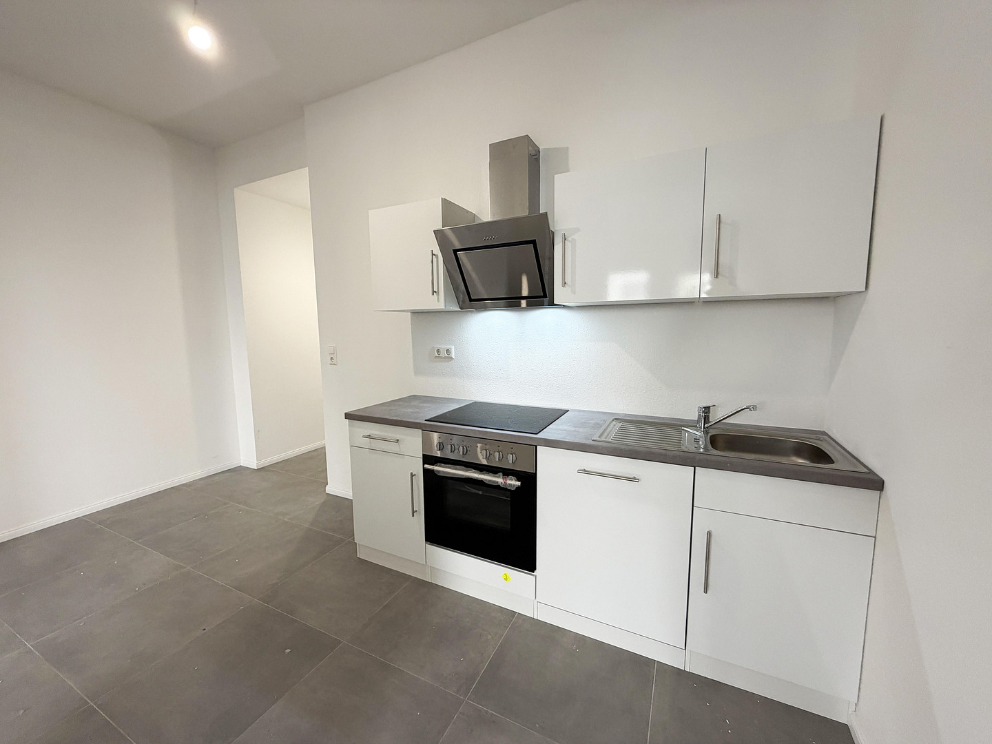 Neues 1-Zimmer-Apartment | Hochwertiges Bad & inkl. Küche | Ab 01.11.26 | Zentral in Bad Cannstatt – Foto 2