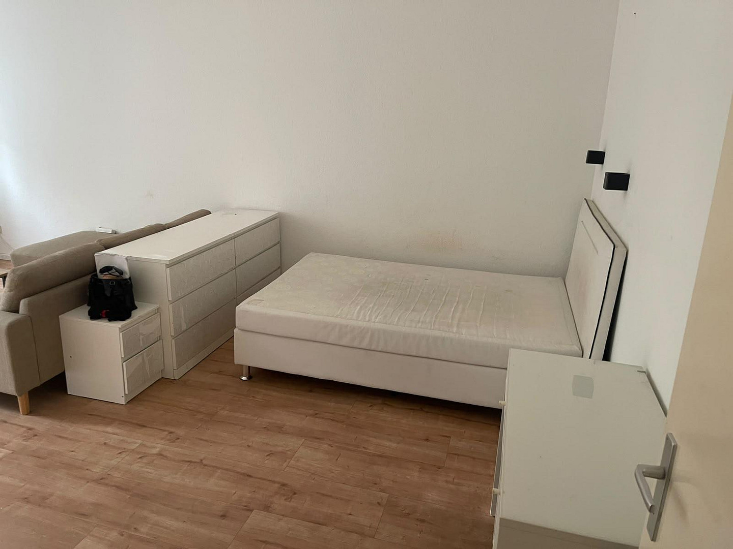 Ruhige große 1 Zimmer Wohnung mit Wintergarten – Foto 4