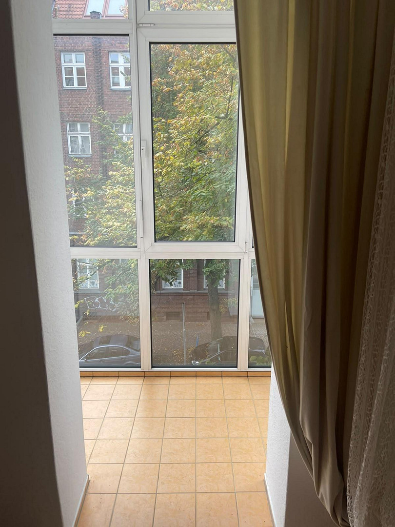 Ruhige große 1 Zimmer Wohnung mit Wintergarten – Foto 3