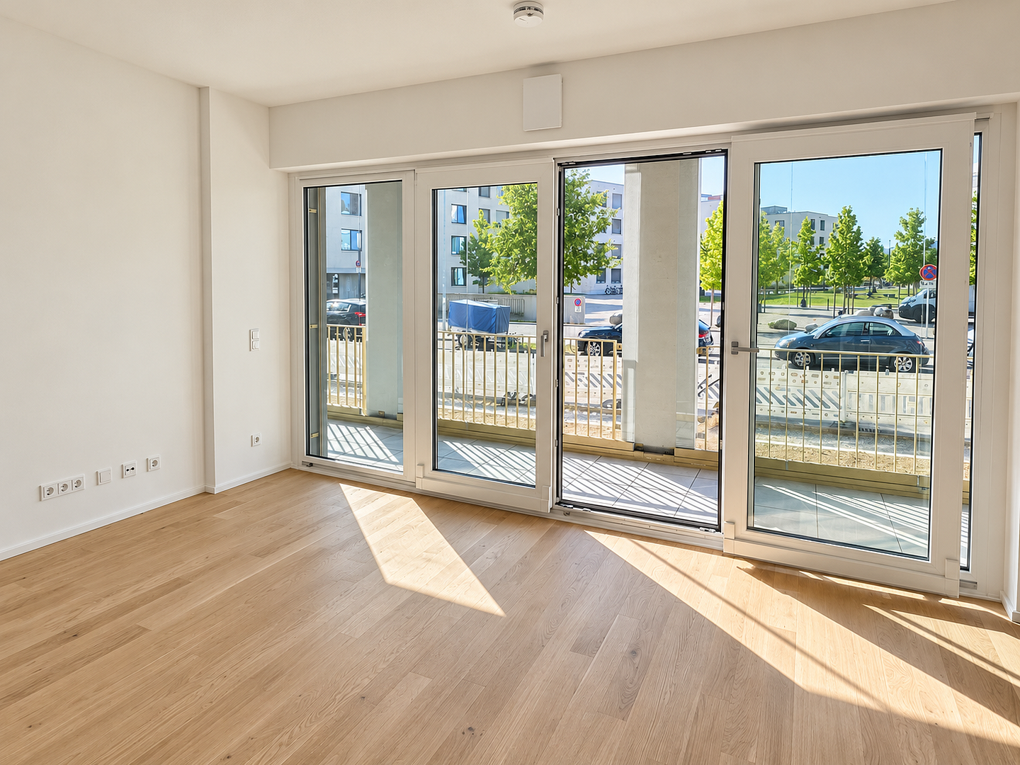 2-Zi.-Erstbezug in Pasing | Designküche mit Kochinsel | 13 m² Glasloggia