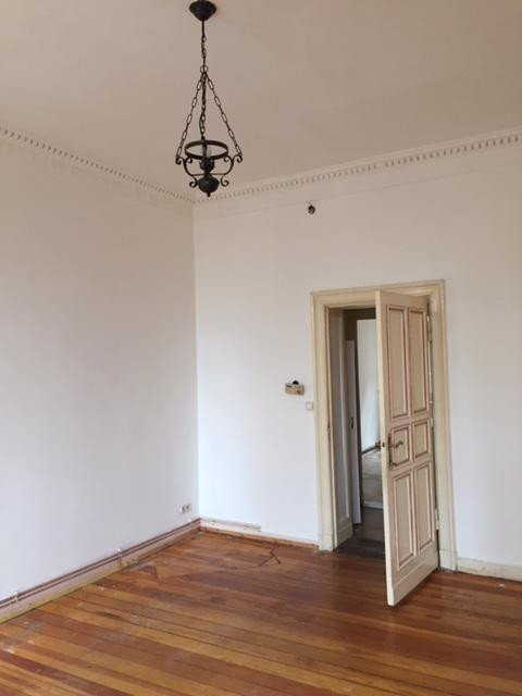 2 Zimmer Wohnung Altbau ab sofort – Foto 2