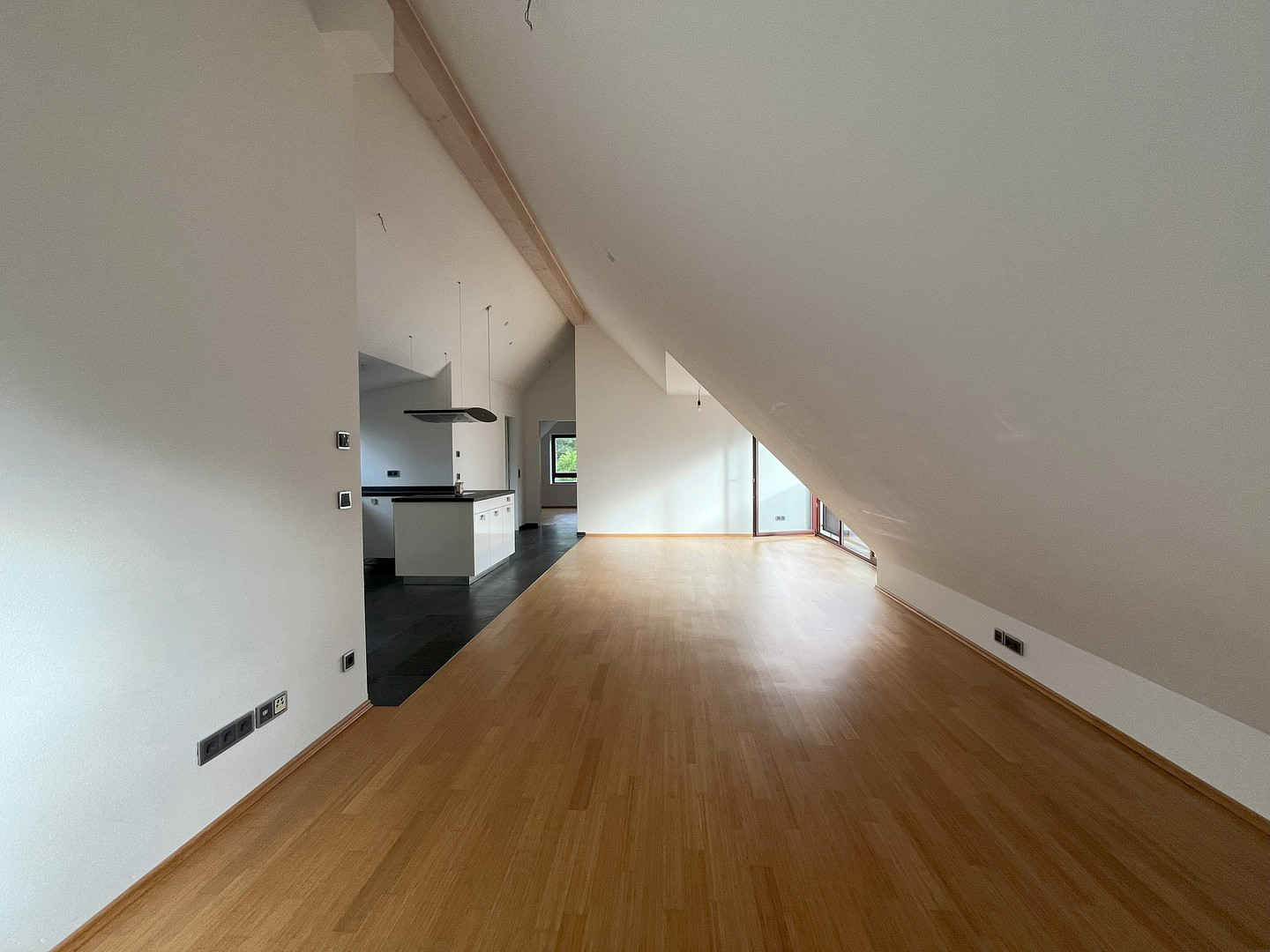 3 Zimmer DG-Wohnung lichtdurchflutete Inmitten von München-Waldtrudering – Foto 3