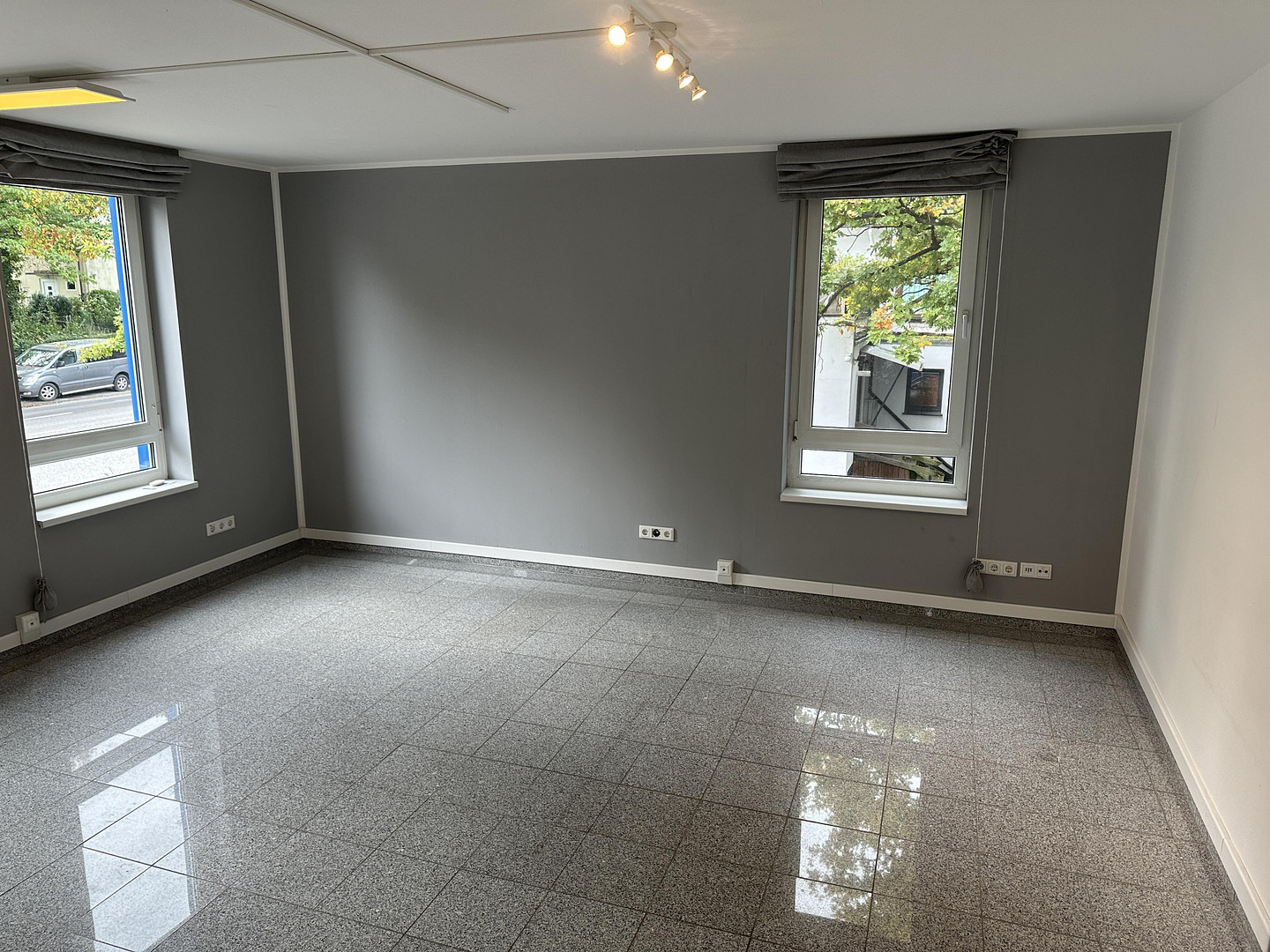 3-Zimmer-Wohnung, 80 m², mit Einbauküche in Hamburg-Sülldorf – S-Bahn-Nähe, ab sofort frei