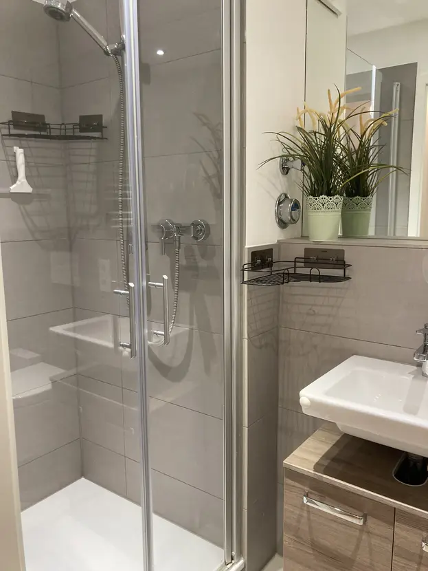 1-Zimmer-Nichtraucher-Apartment, Parkettboden, mit Stellplatz in Beuel ab 01.11.2026 – Foto 8