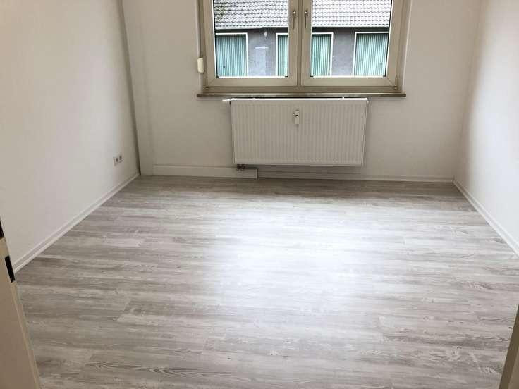 Sanierte 3,5-Zimmer-Erdgeschosswohnung in ruhiger Lage von Frohnhausen – Foto 8